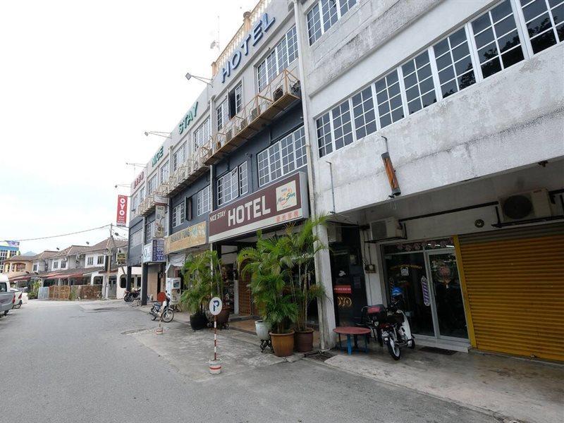 Oyo 1190 Nice Stay Hotel Raub Buitenkant foto