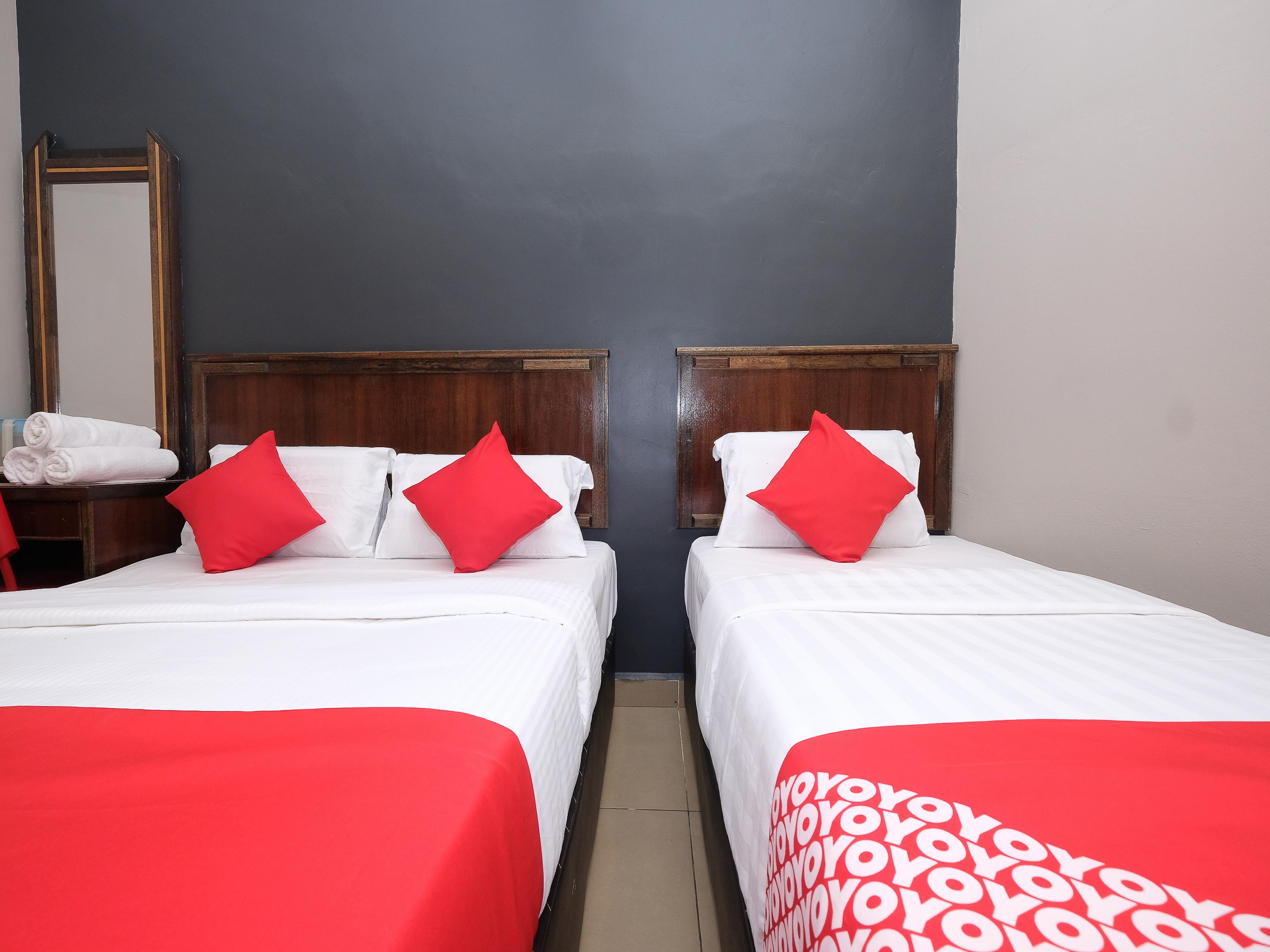 Oyo 1190 Nice Stay Hotel Raub Buitenkant foto