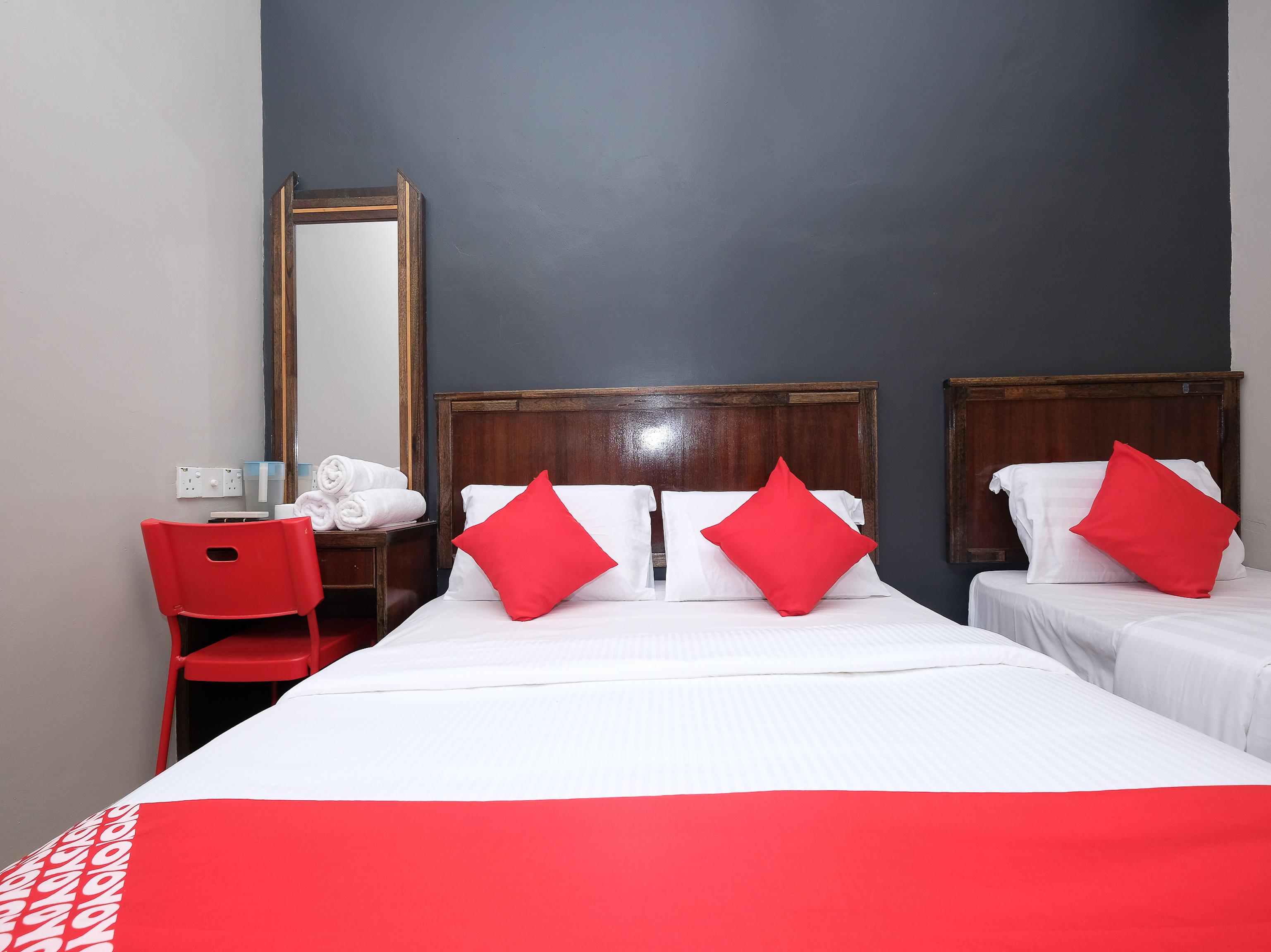 Oyo 1190 Nice Stay Hotel Raub Buitenkant foto